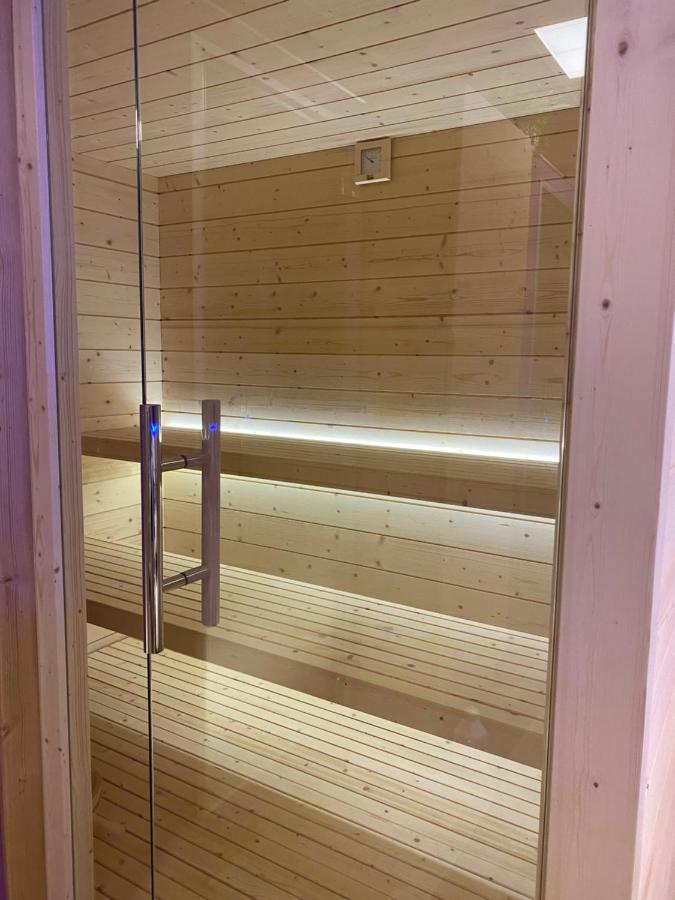 Hotel Pramaggiore Forni di Sotto Luaran gambar